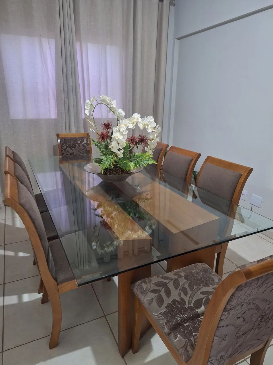 Mesa de jantar com 8 lugares - Foto 4