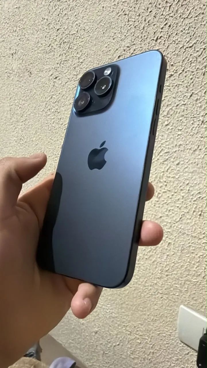 Iphone 15 pro max - Foto 2