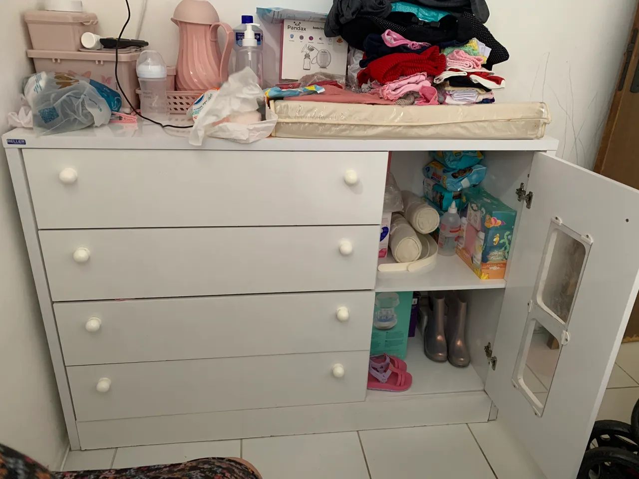 Cômoda para quarto de bebê 