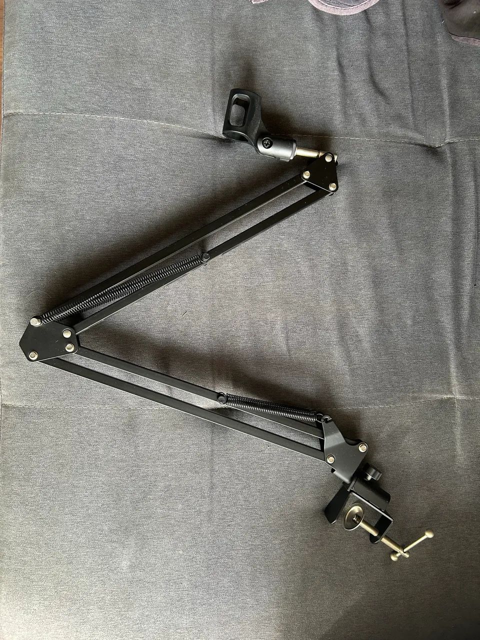 Professional Articulating Microphone Arm422080694034124804