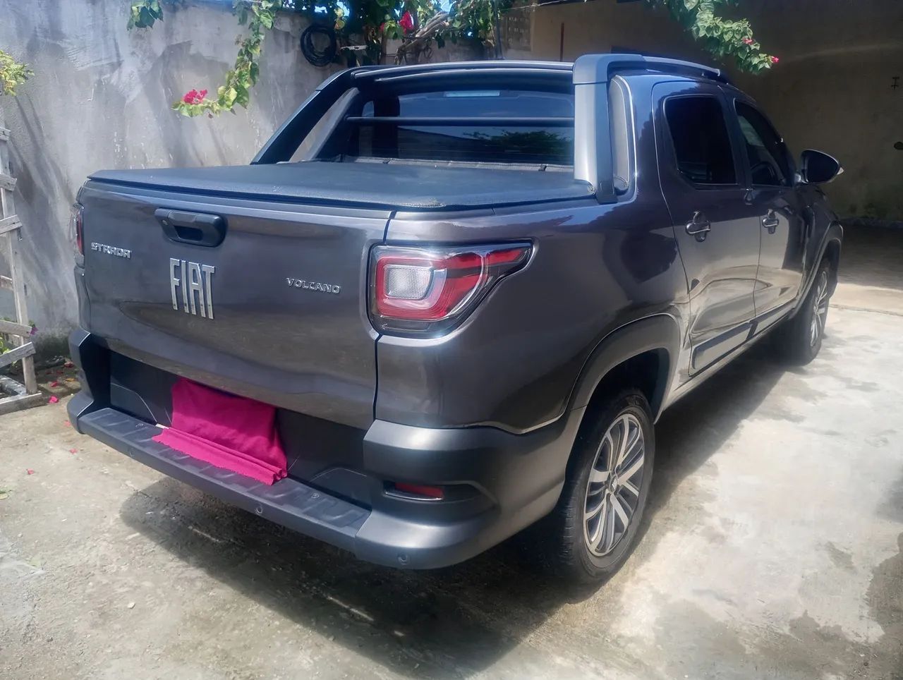 Fiat Strada Volcano 1.3 Flex 8V CD 2025