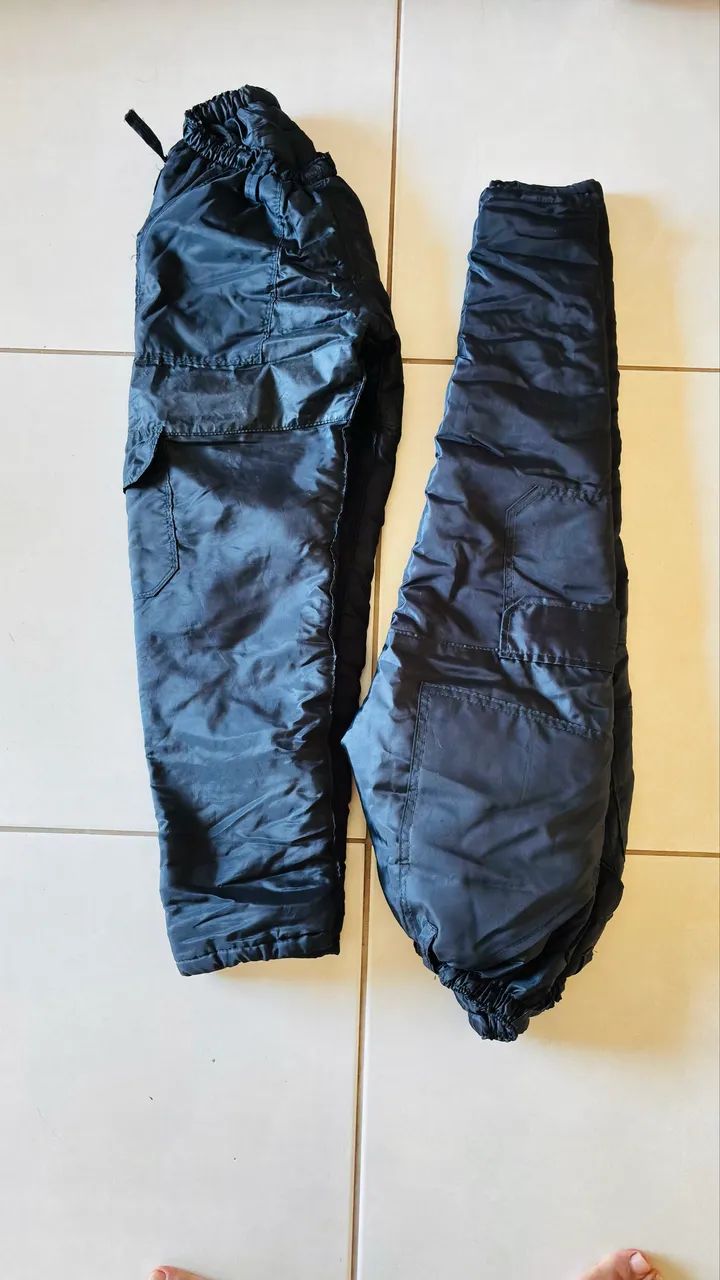 Duas calças semi impermeáveis  - Foto 4