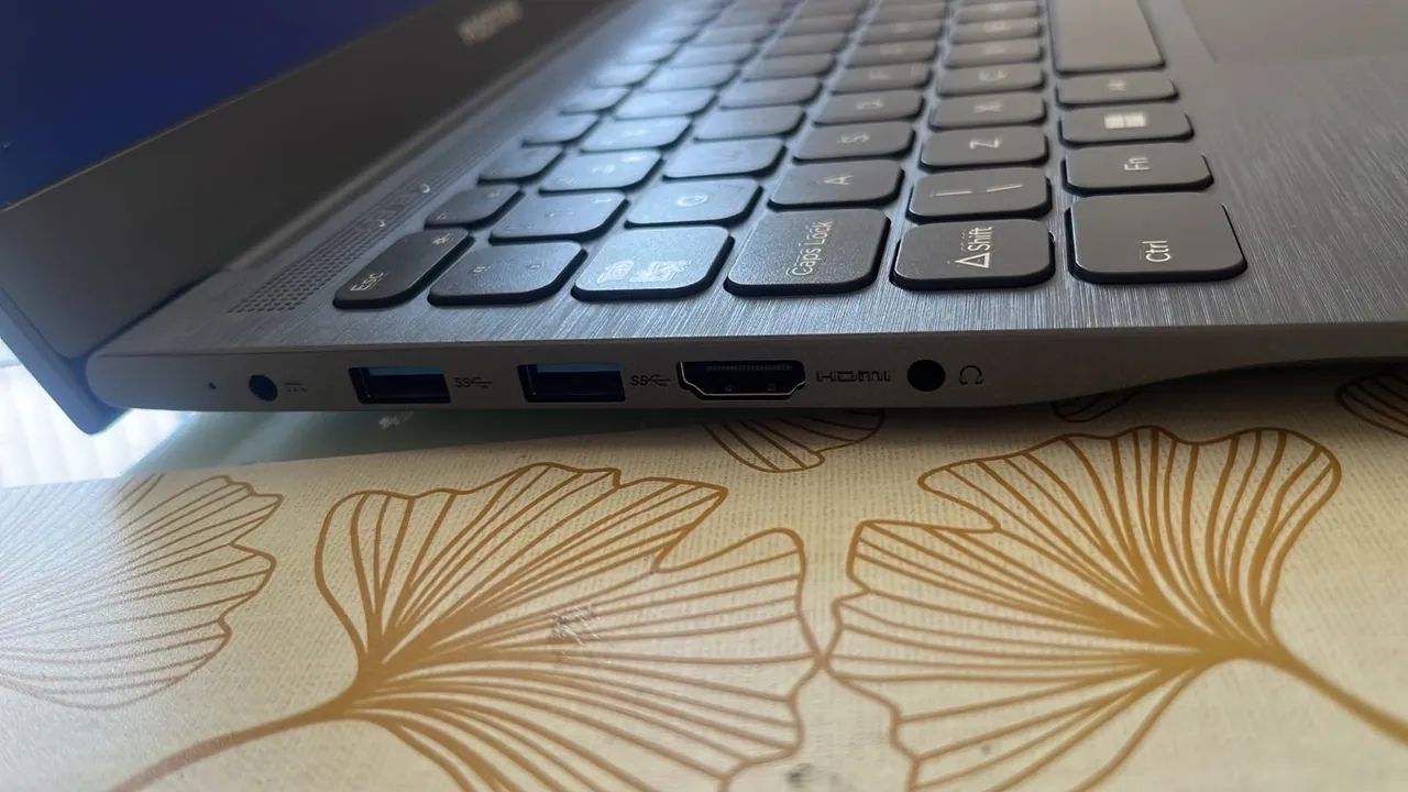 Notebook  - Foto 2