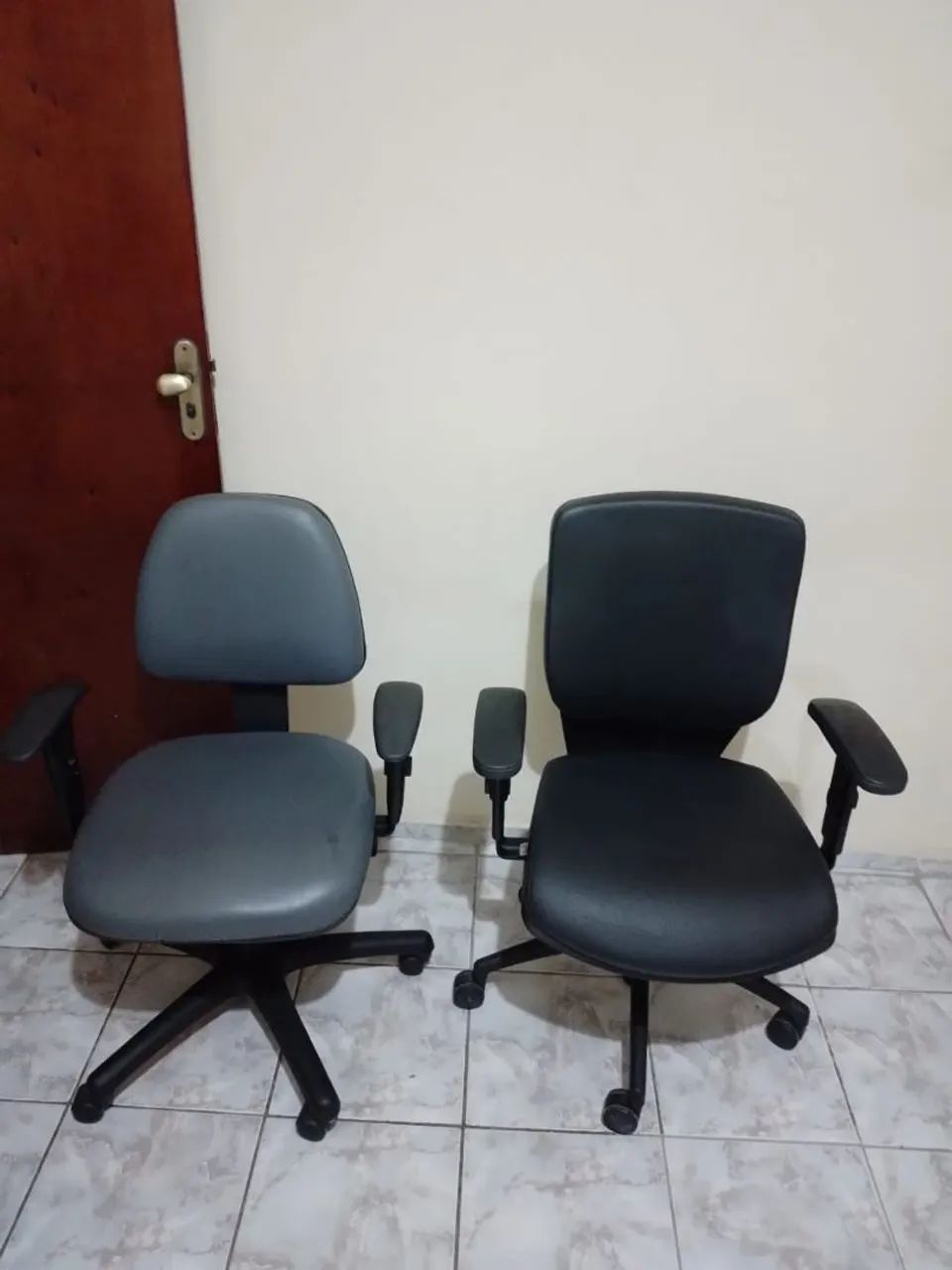 Cadeiras de escritório 