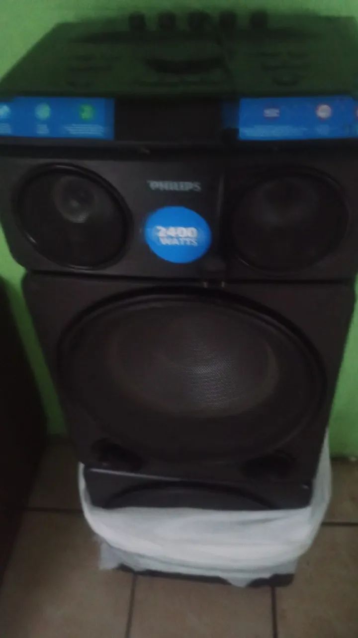 Som 2400 watts Philips 