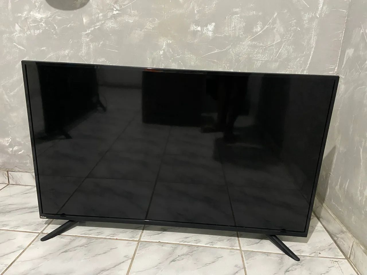 Vendo DUAS TV(S) de 42 polegadas, perfeita para quem busca conserto ou peças.
