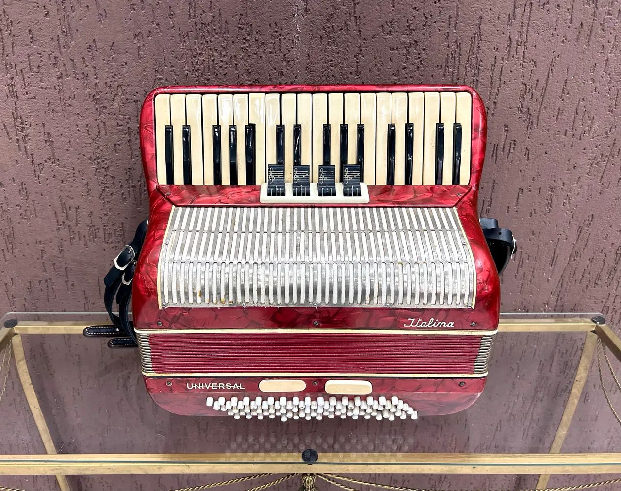 Acordeon Universal 80 baixos