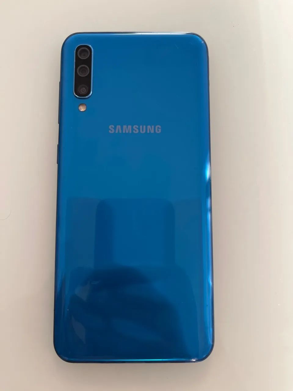 Samsung A50 - Foto 2