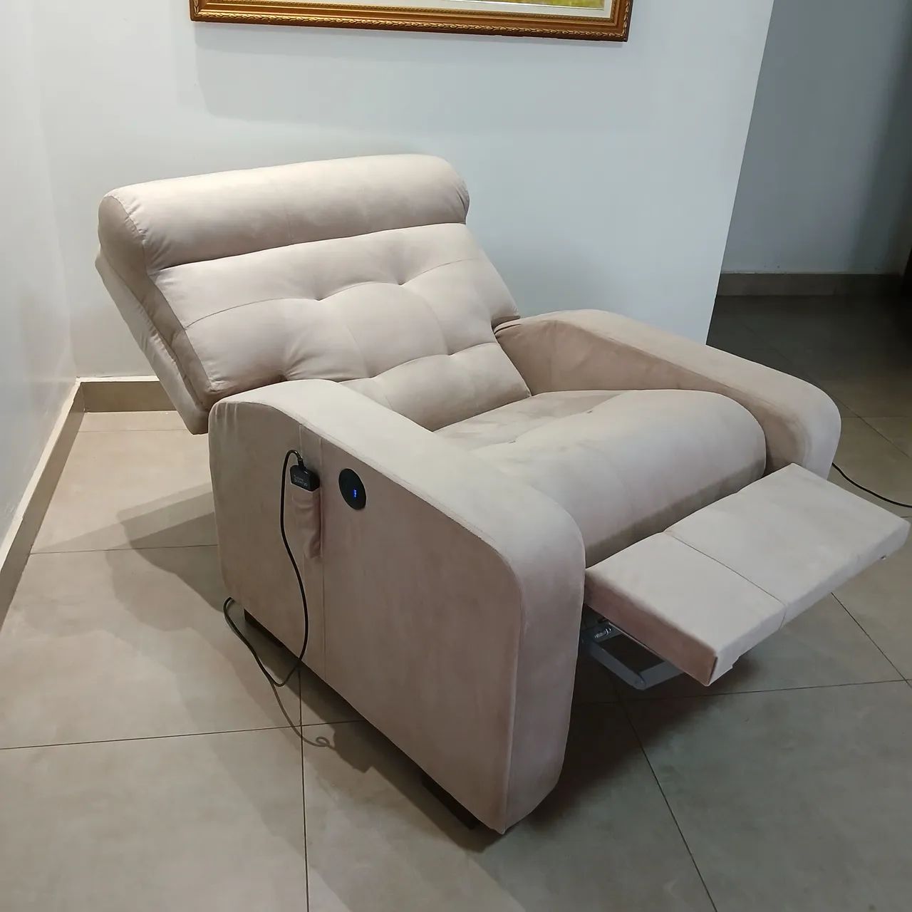Poltrona Reclinável Massageadora e motorizada - Foto 5