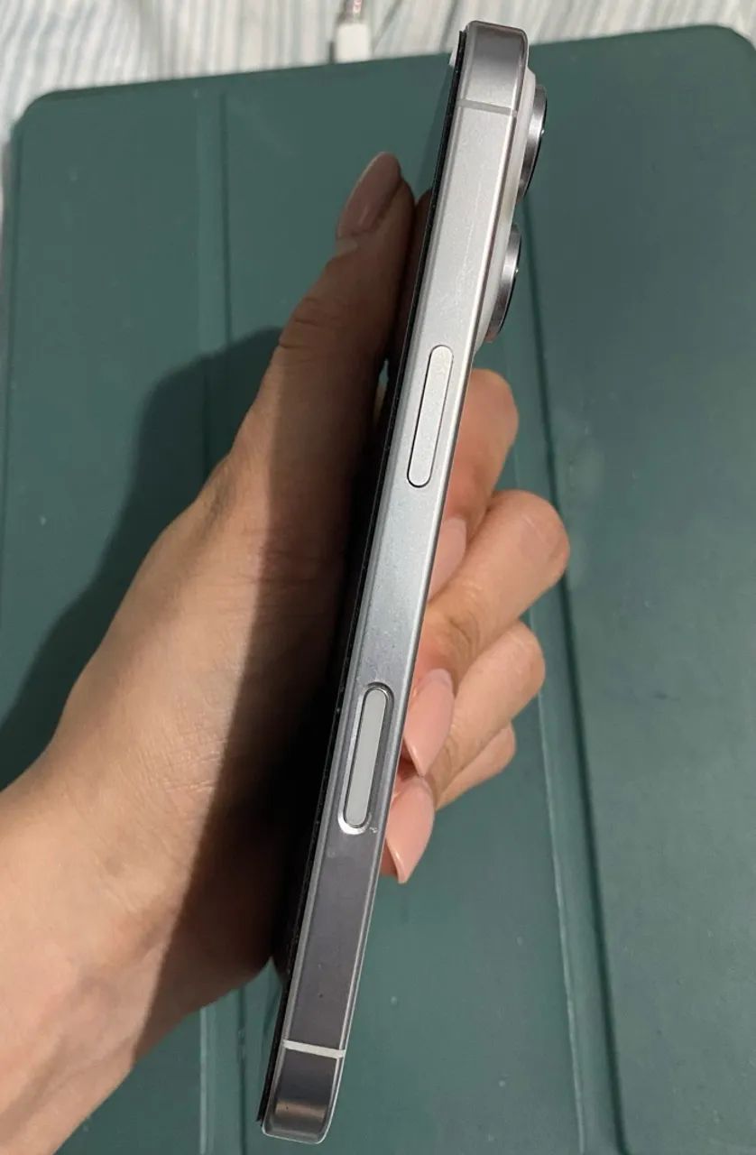 iPhone 16 Pro 256gb branco - Foto 2