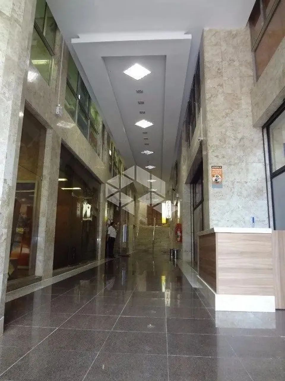 Sala comercial para venda na Galeria Di Primio Beck na Andradas no Centro Histórico de Por - Foto 8