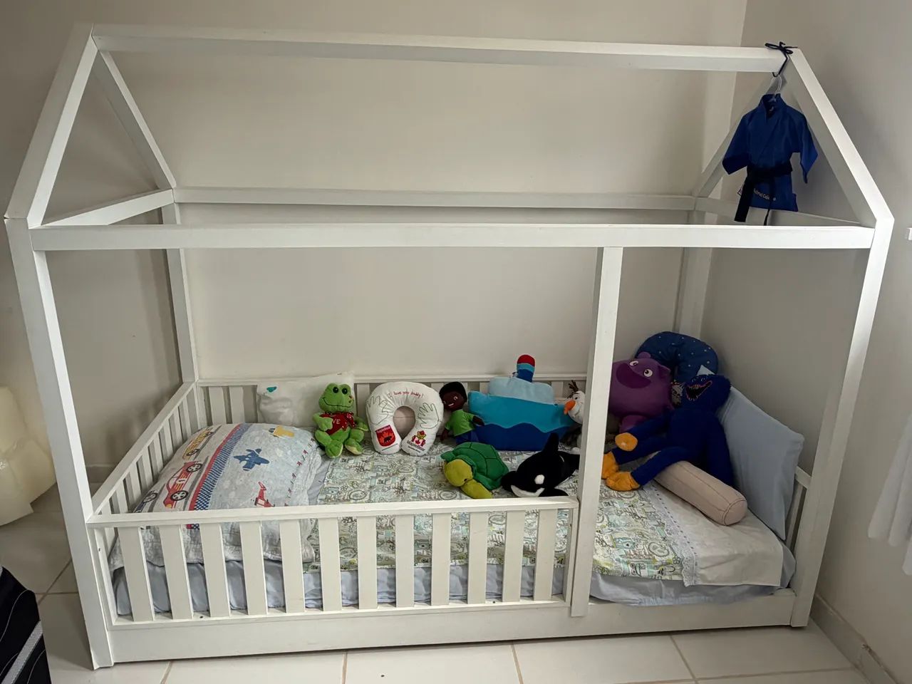 Cama casinha solteirão com colchão  - Foto 2