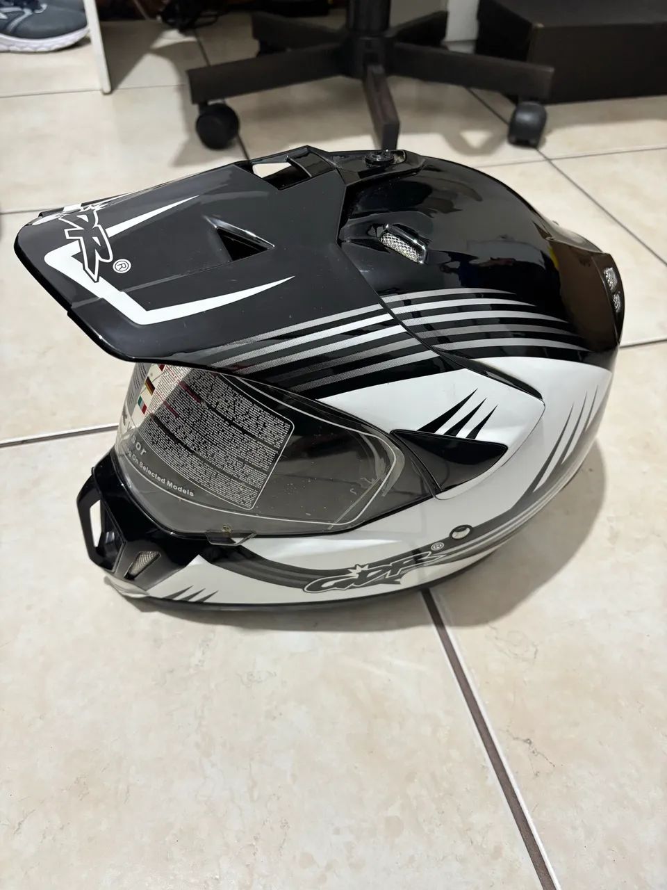 Capacete GDR Off-Road/Cross com Viseira Novo - Foto 2