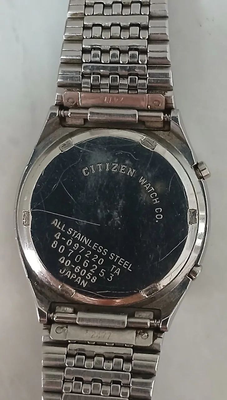 【廃盤 初期アナデジ 稼働品】CITIZEN CRYSTRON 70s Relógio antigo CITIZEN CRYSTRON LC DIGITAL LEGÍTIMO JAPAN ANOS 70