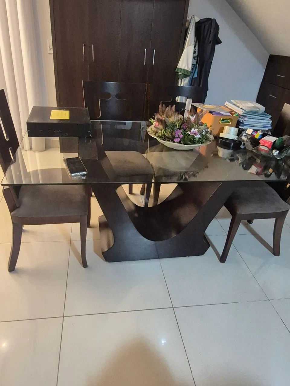 Mesa com tampo de vidro sem cadeira - Foto 4