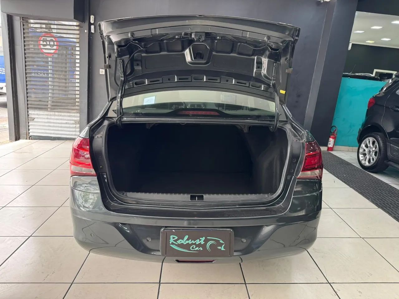 Chevrolet Cobalt LTZ 1.8 8V Econo.Flex 4p Aut., foto 16 de 19