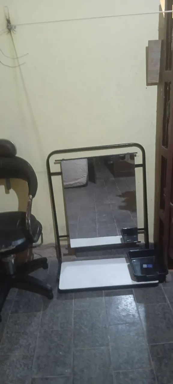 Bancada e Cadeira de Barbeiro  - Foto 2