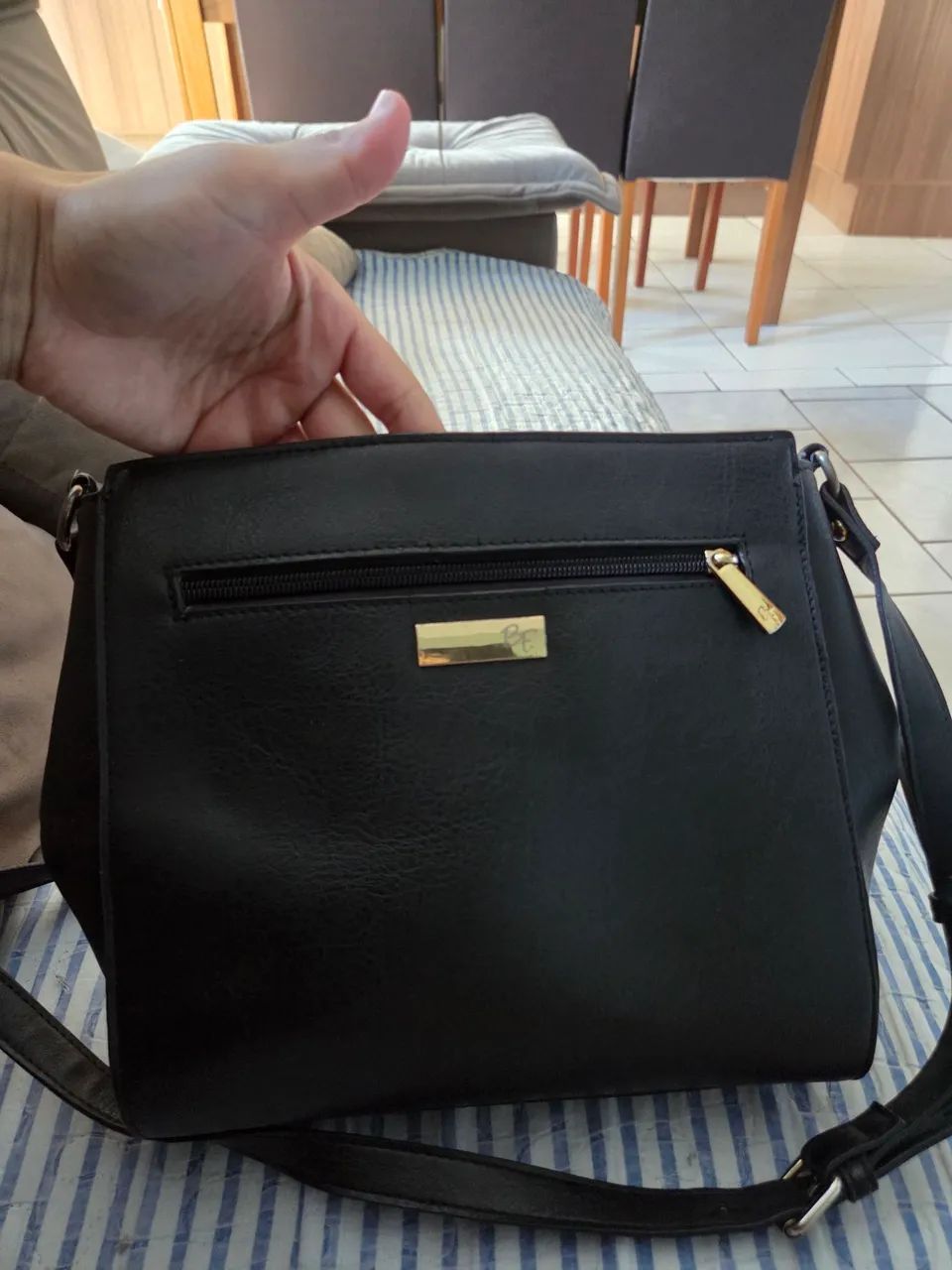 Vendo bolsa por 50 reais  - Foto 3