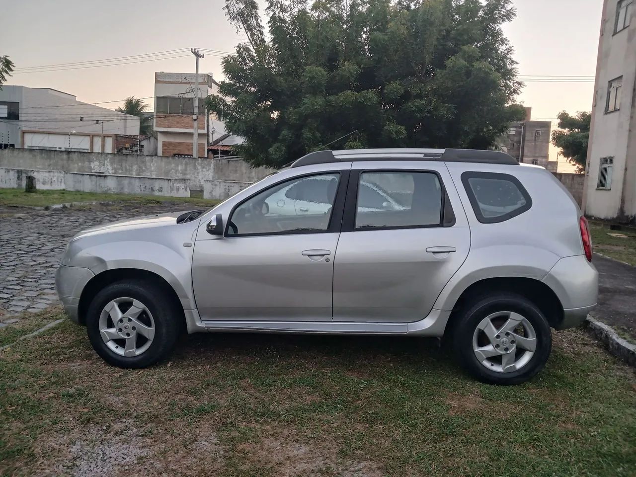 Renault Duster Dynamique 1.6 Hi-flex 16V Mec. 2015 - Foto 2