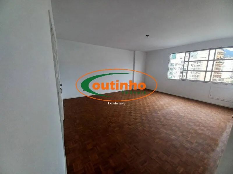 (29894) Rua Visconde de Cairu - Tijuca