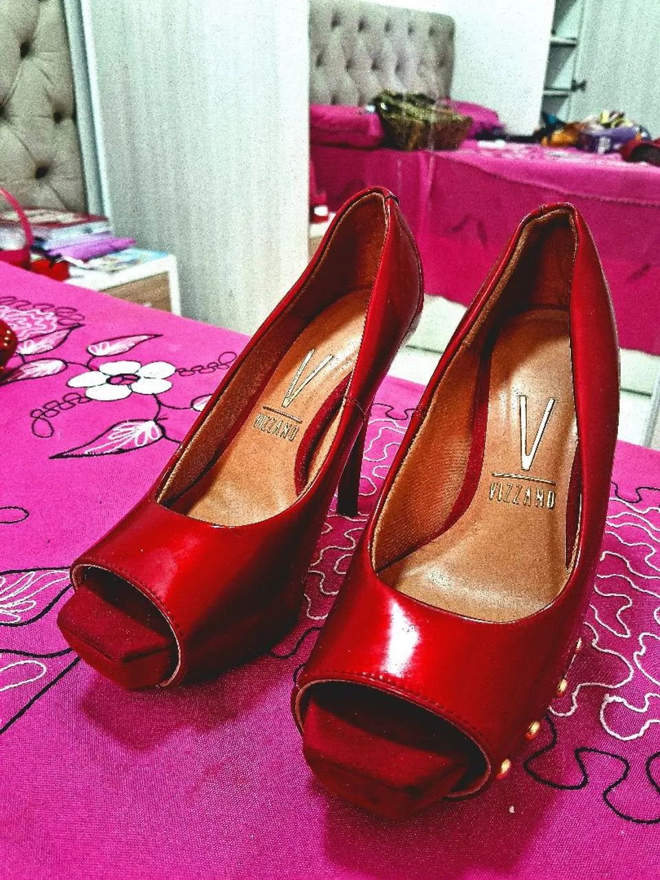 Salto vermelho vizzano 35/36