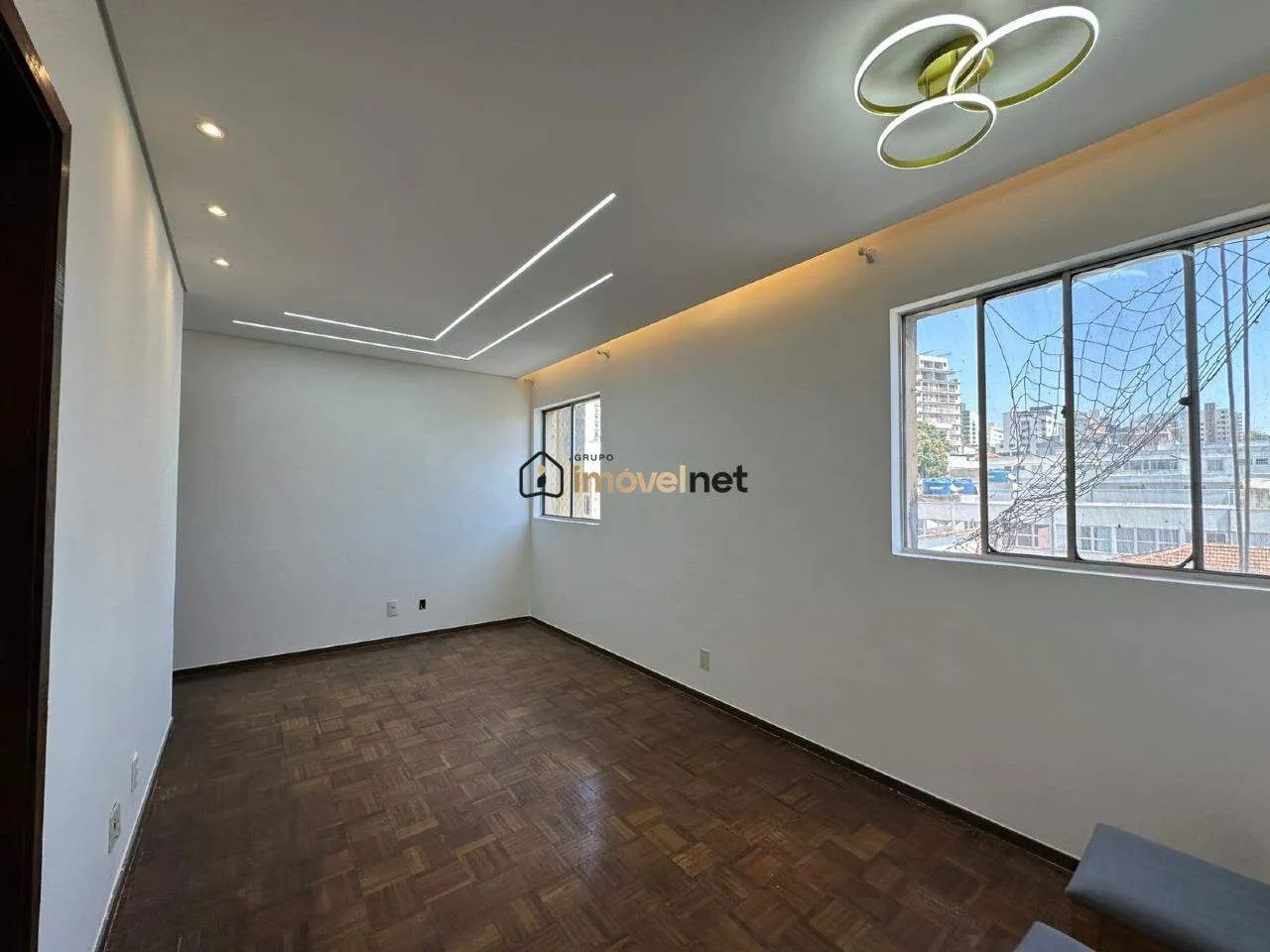Apartamento 2 Quartos com Suíte e DCE para Locação no Gutierrez