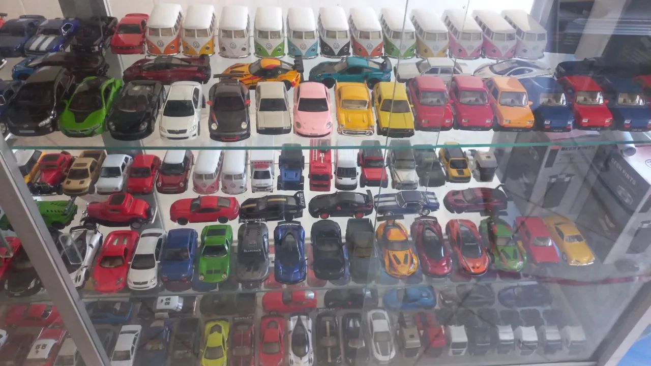 miniaturas de carros 1:43 a 1:36 - Foto 2