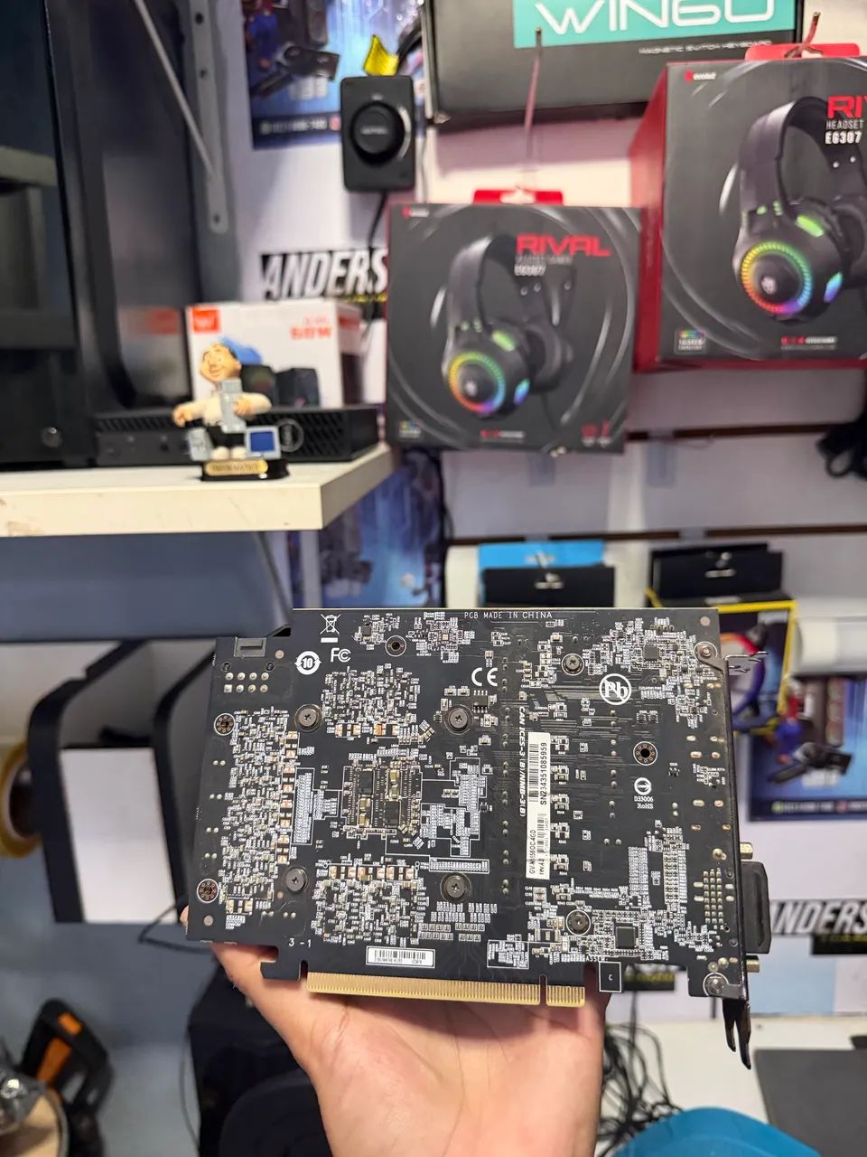 GTX 1650 4GB - Foto 2