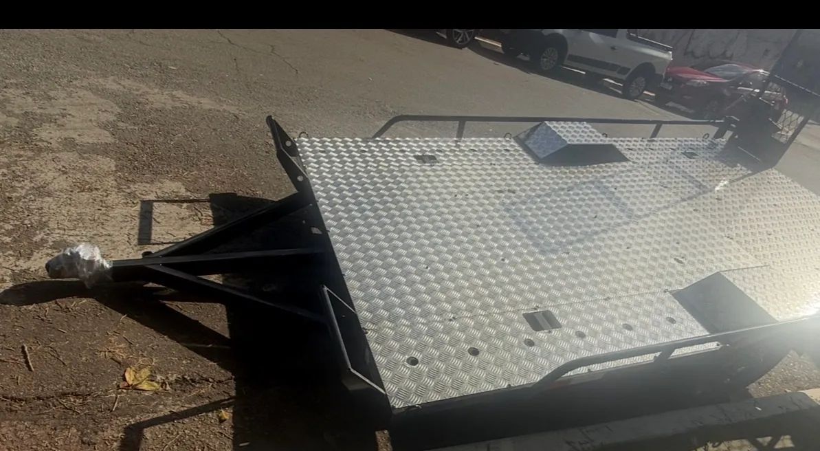 Carretinha Para Utv Cap. 800kg Com 01 Eixo Zero ! - Foto 5