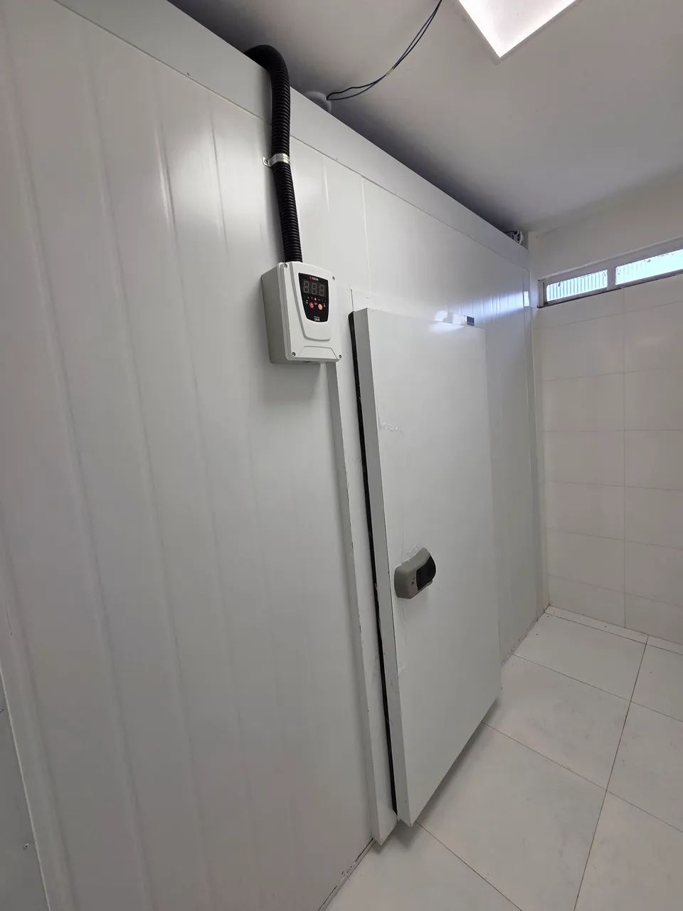 Câmara fria 3x3 completa