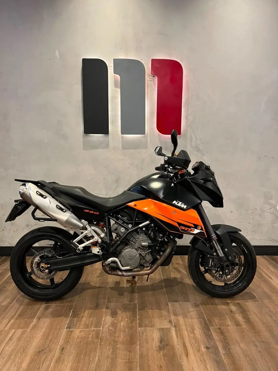 KTM SM 990  2010