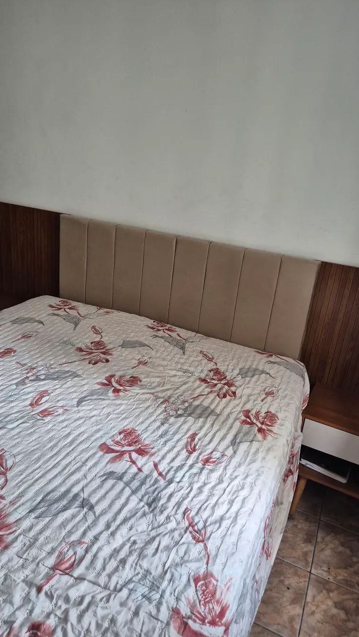 Cabeceira de cama com criado mudo  - Foto 2