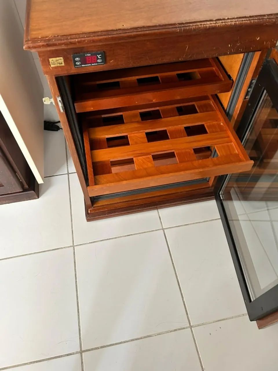 Adega de vinhos - Foto 3