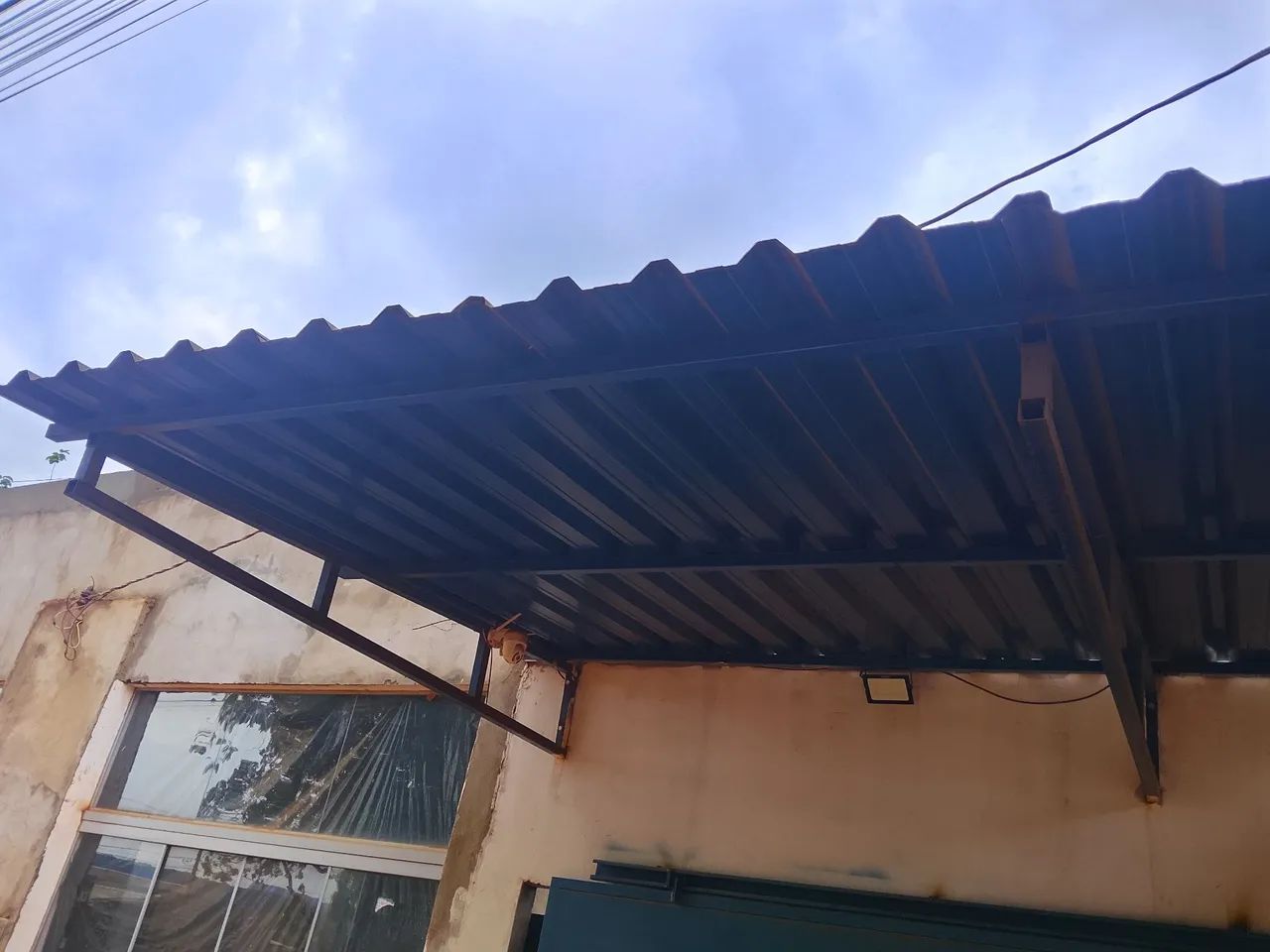 Área de telha de zinco  - Foto 2
