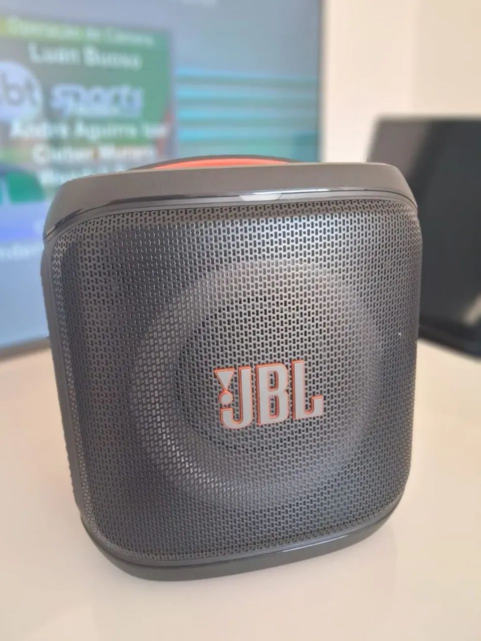 Vendo JBL. Faço entrega 
