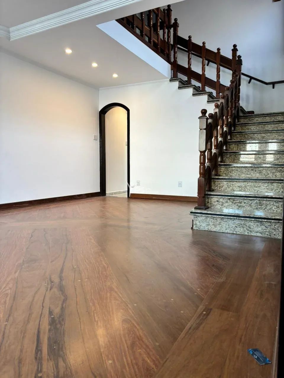 Sobrado para Alugar em Vila Camilópolis, Santo André - 270m² - Sala de Estar e Jantar REF: - Foto 5