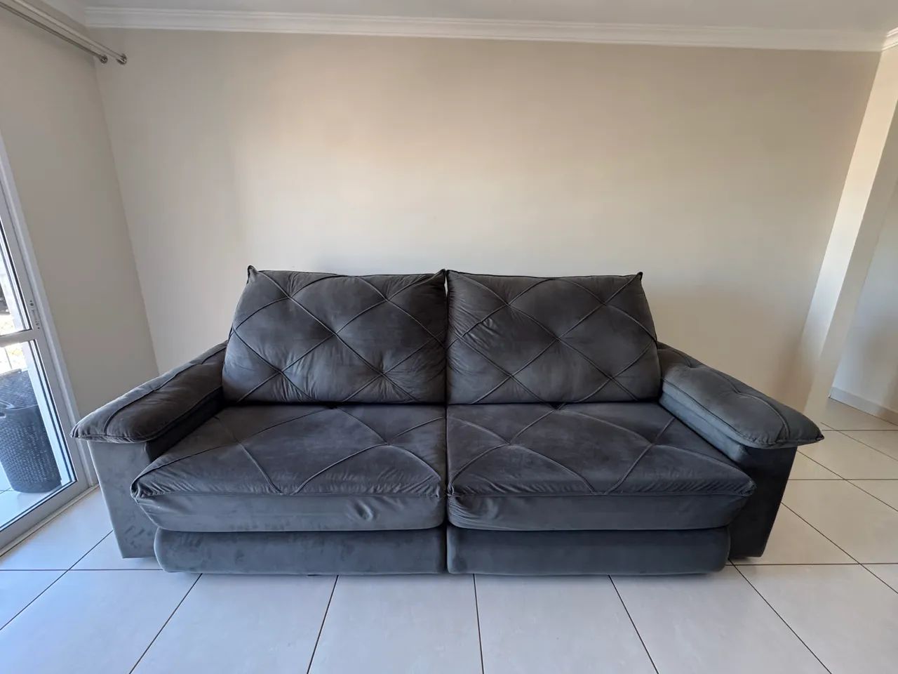 Sofá retrátil