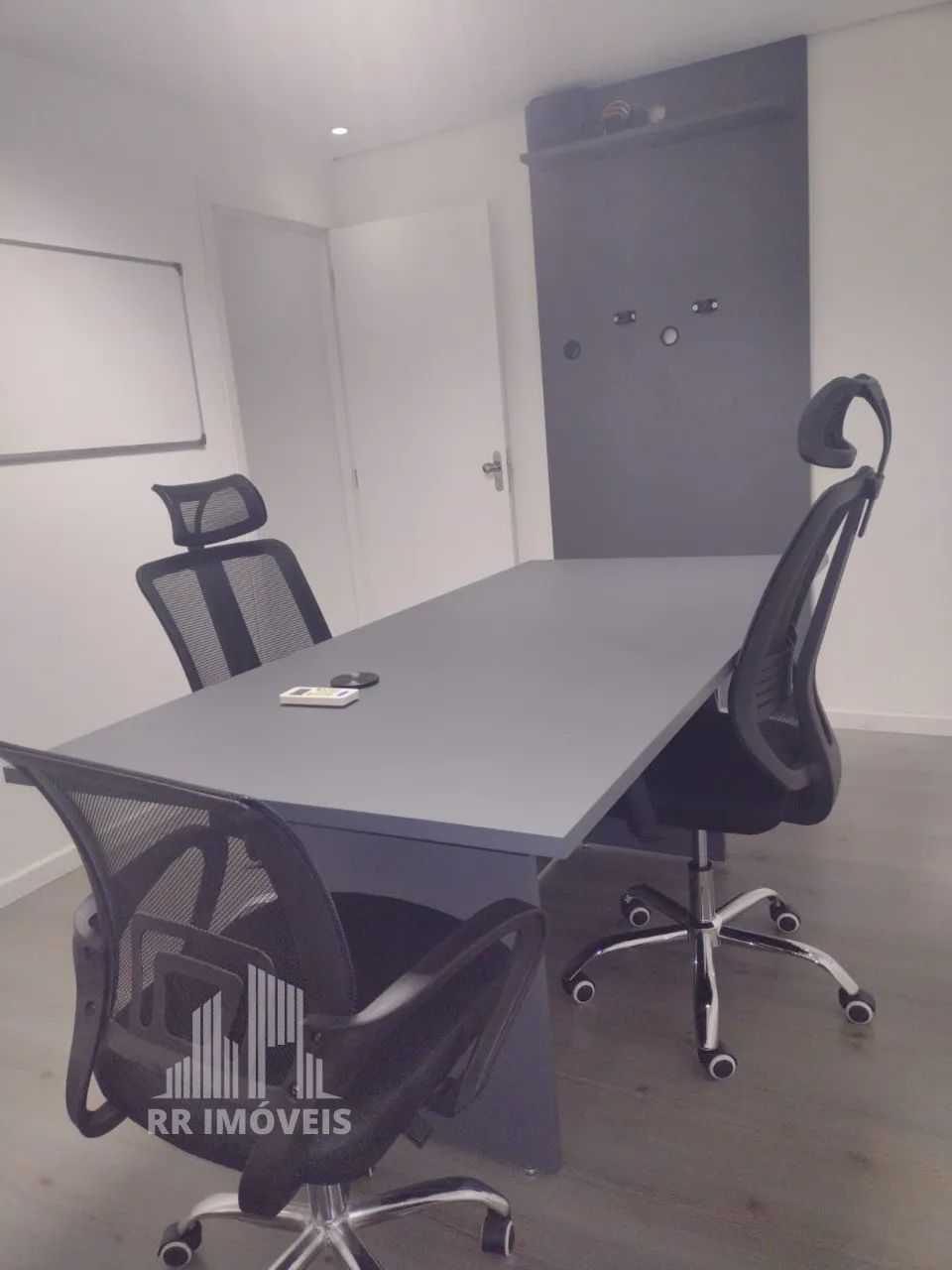 RR9998 Sala MOBILIADA 33m² EDIFÍCIO BETA TRADE - OPORTUNIDADE - 1 Vaga - Barueri - SP - Ót