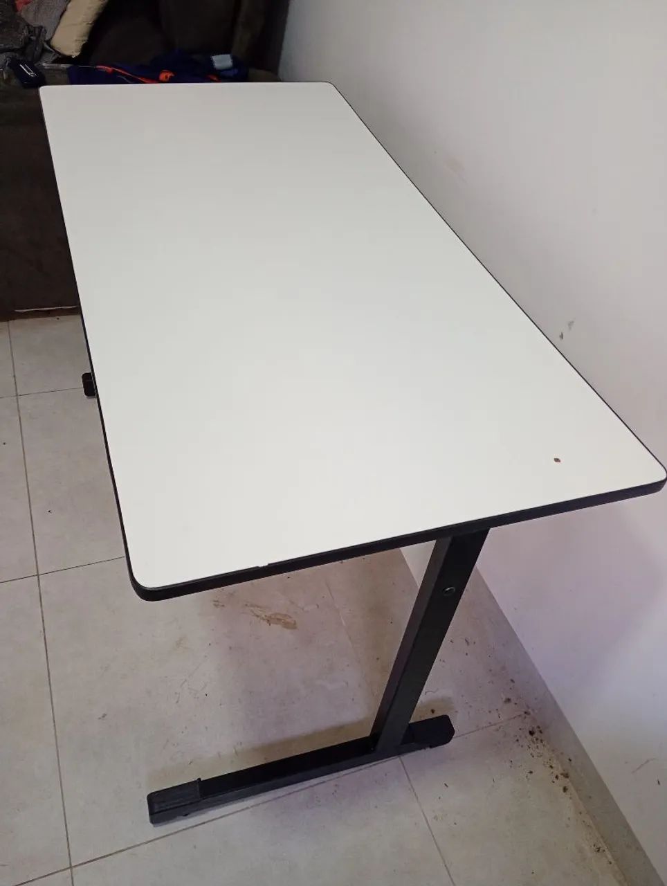 Mesa para escritório em MDF  - Foto 3