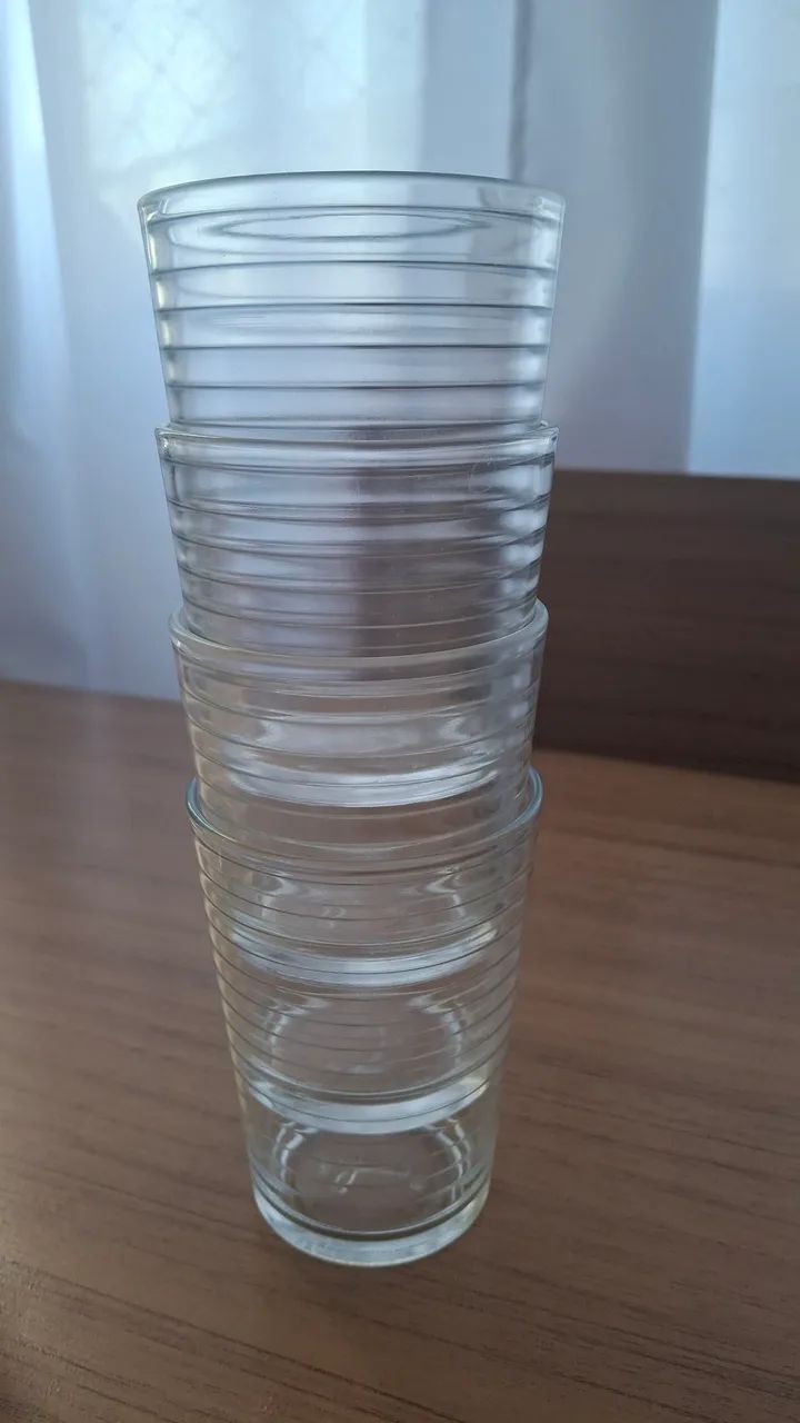 Jogo de Copos de Vidro - Foto 2
