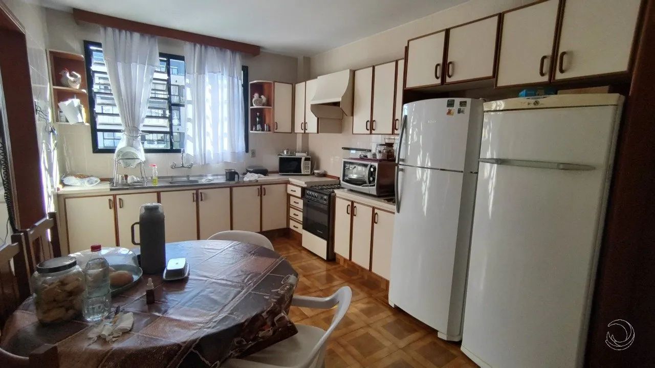 Casa com 5 dorms e 4 suítes no Centro de Florianópolis - Foto 4