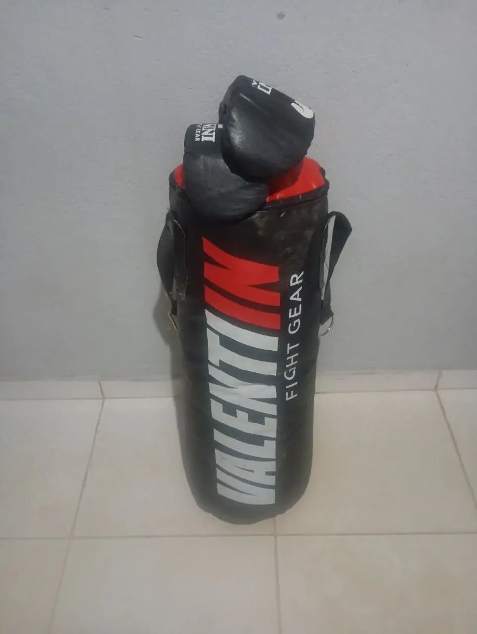 VENDE-SE SACO DE BOX 200$$