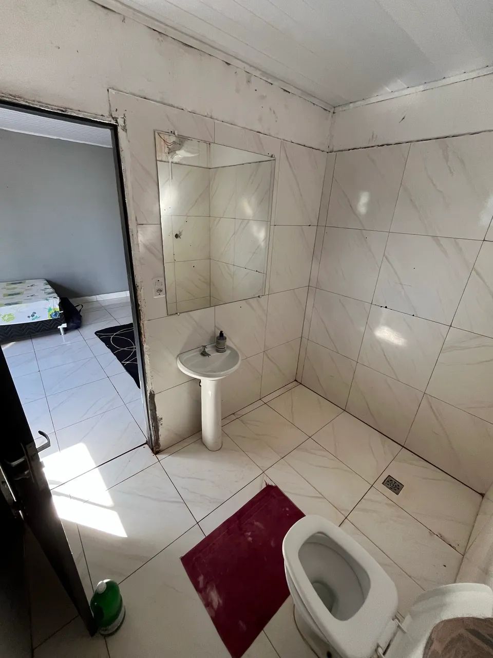 VENDO CASA e TERRENO - Foto 2