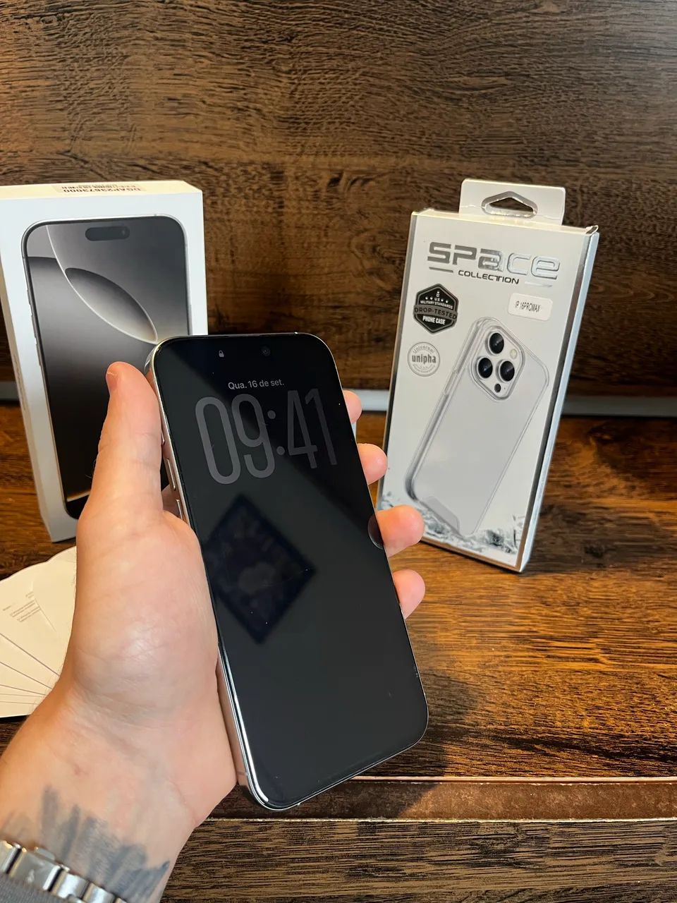 Iphone 16 PRO MAX - Foto 4