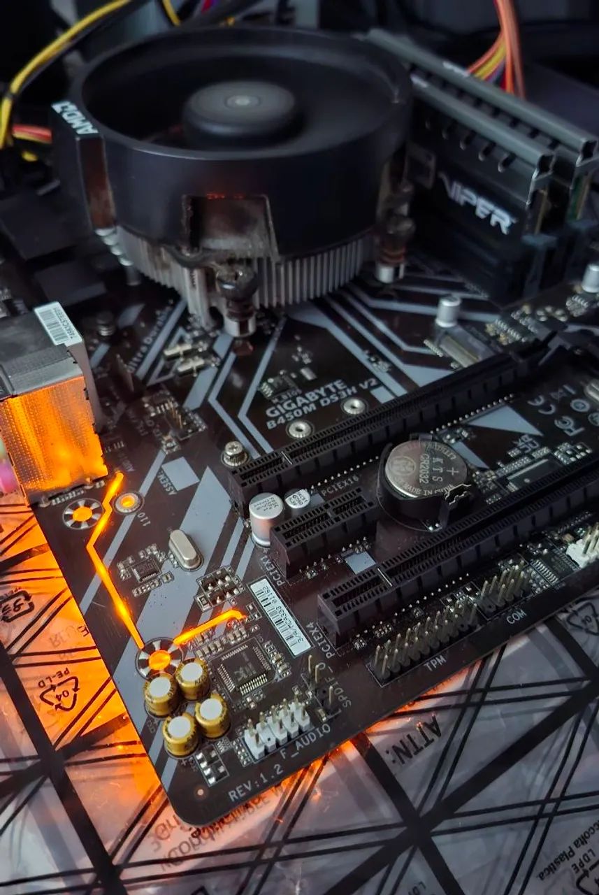 Kit upgrade AMD Ryzen 5 3600 + Gigabyte B450M RGB + 16GB RAM DDR4