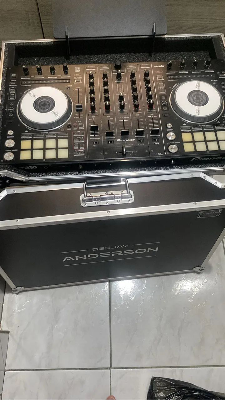 Controladora Ddj sx 2 com case - Foto 3