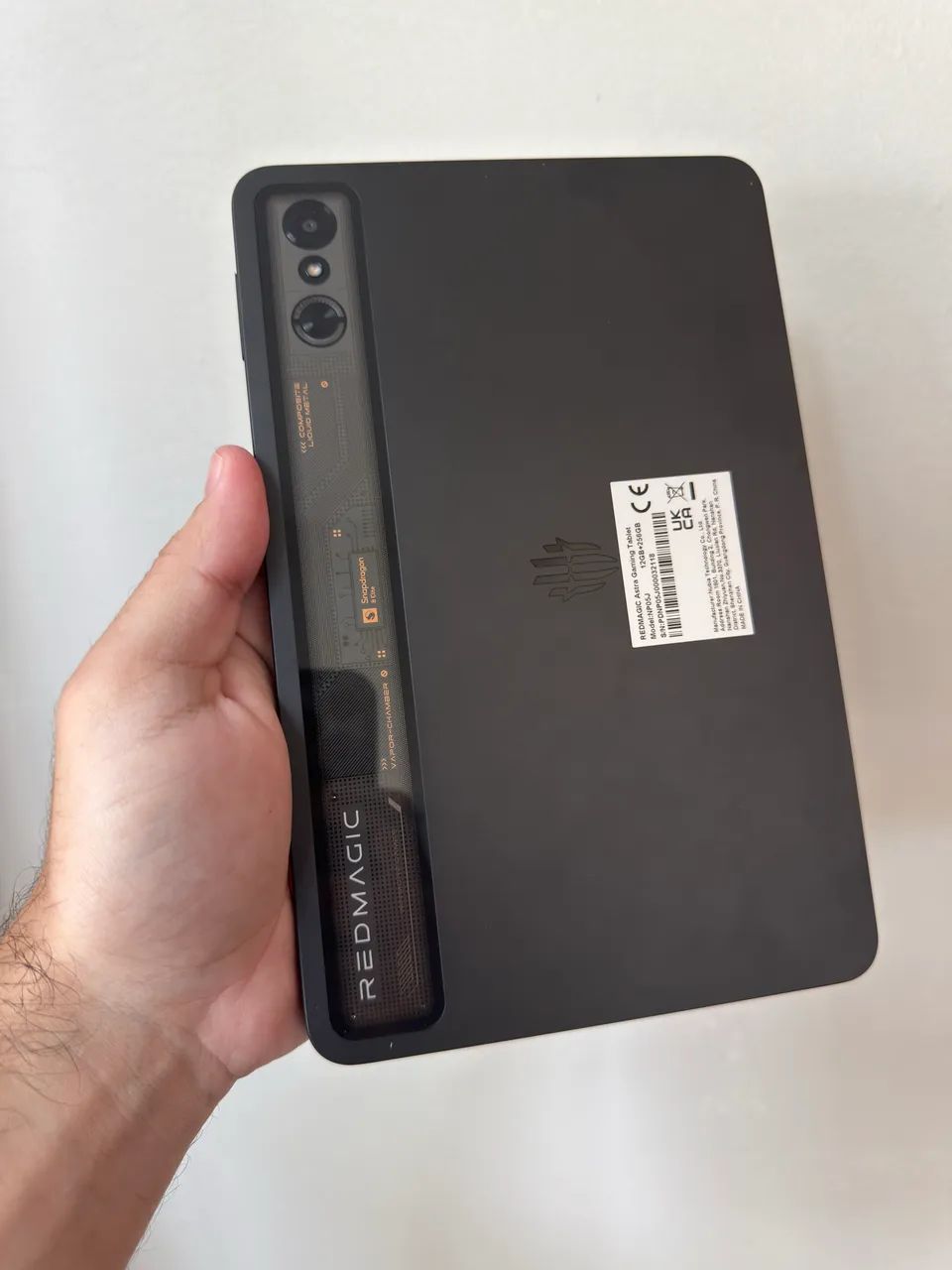 REDMAGIC Astra Tablet Gamer 9.06? OLED Snapdragon 8 Elite Faço OLX Pay - Foto 3