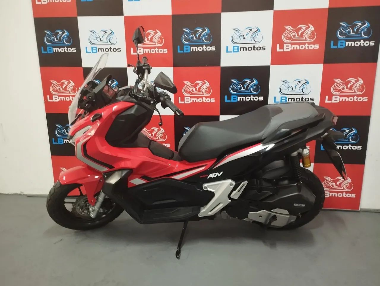 Honda ADV - Foto 4