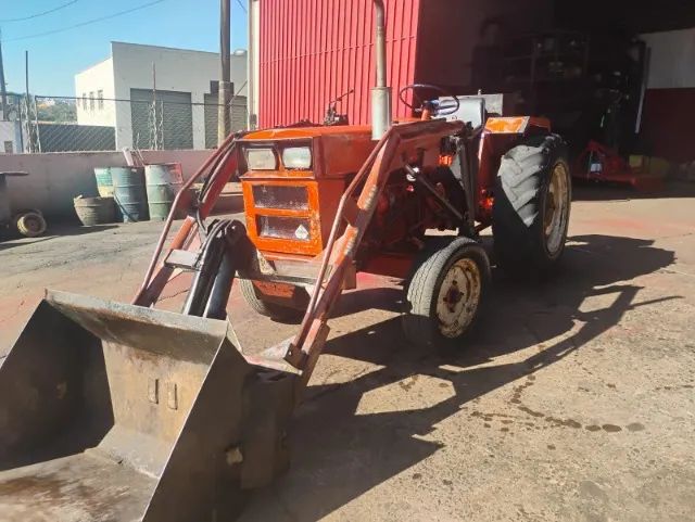 TRATOR 