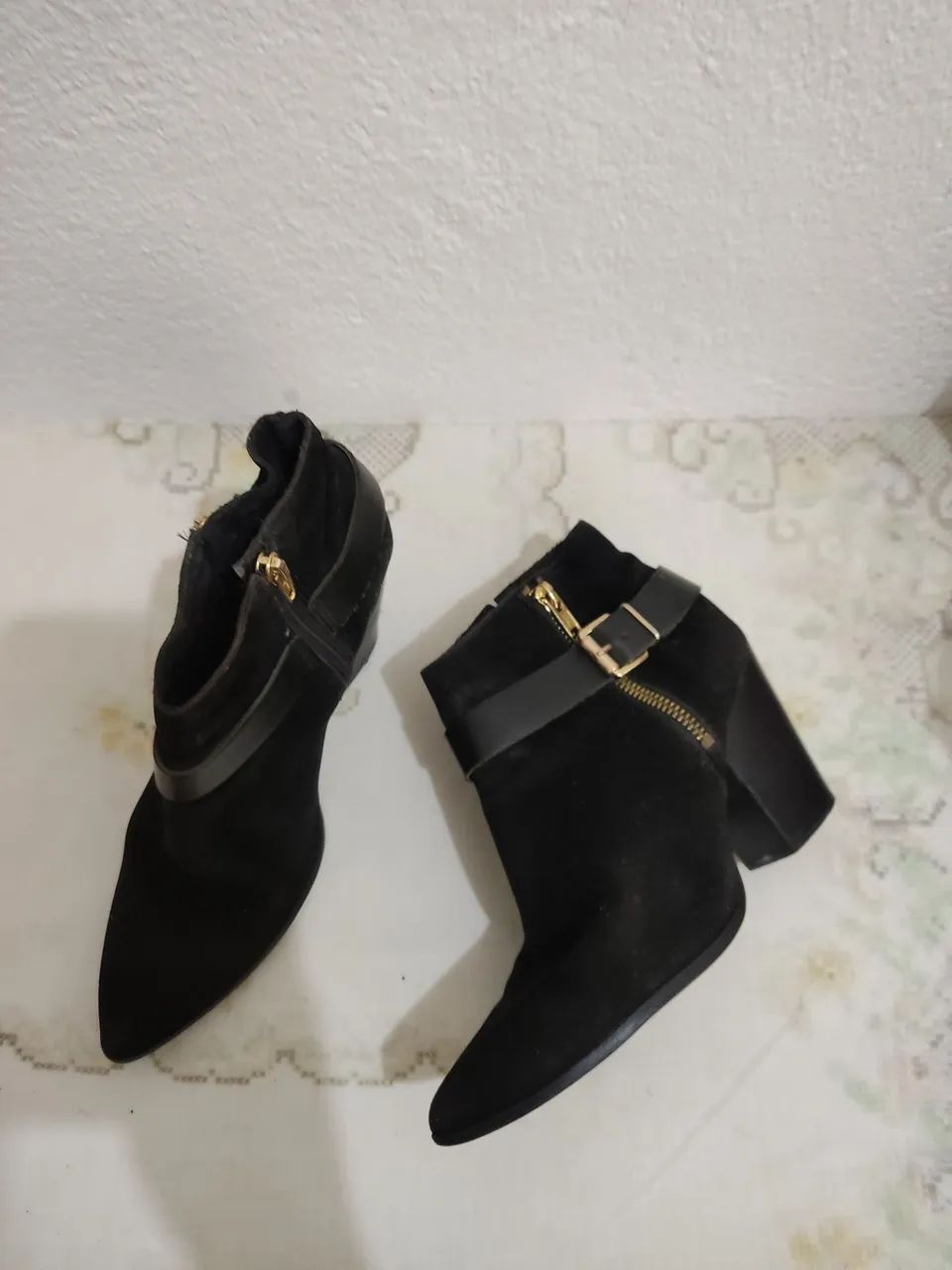 Promoção Botas vários modelos e tamanhos 